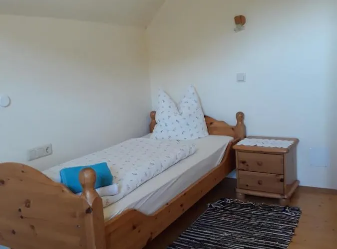 Gastehaus Lackner فندق مبيت وإفطار